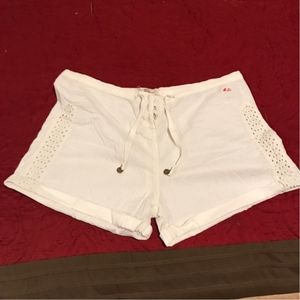 BNWOT- ivory shorts w/ eyelet panel